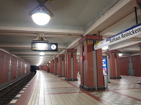 U8 U-Bahnhof Rathaus Reinickendorf